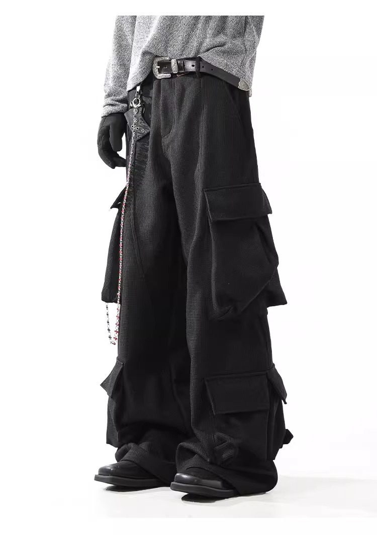 Premium Textured Wide Leg Utility Cargo Pants – Black Multi Pocket Techwear Fit Details 6