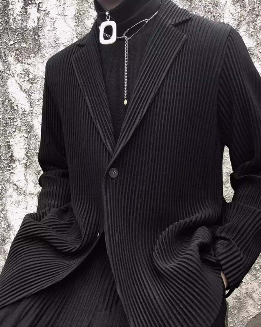 Fully Lined Japanese Miyake-Inspired Pleated Blazer for Men with a Draped, Relaxed Fit – Versatile Casual Suit Jacket JD201