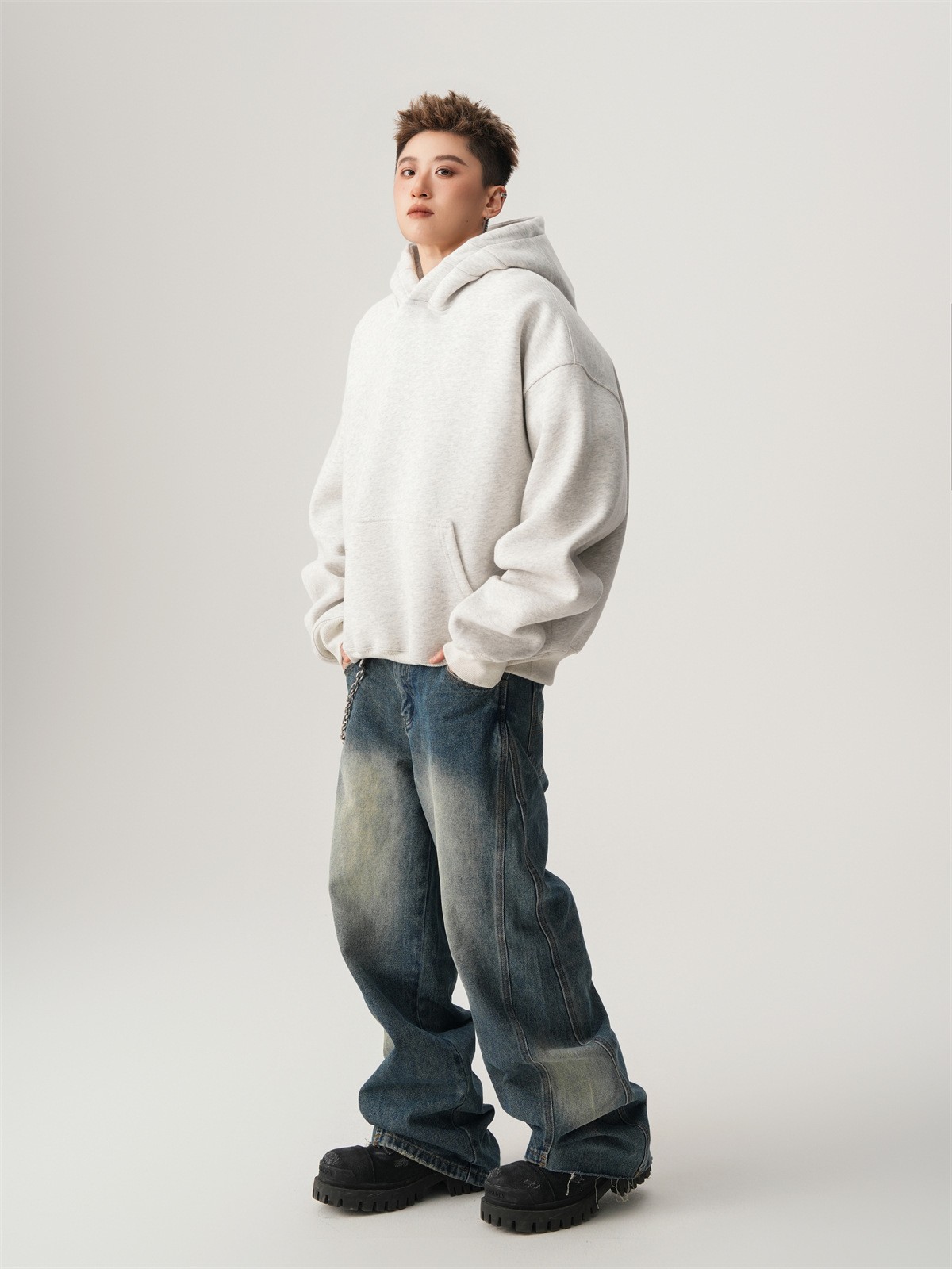 Heavyweight Boxy Hooded Fleece Pullover Sweatshirt