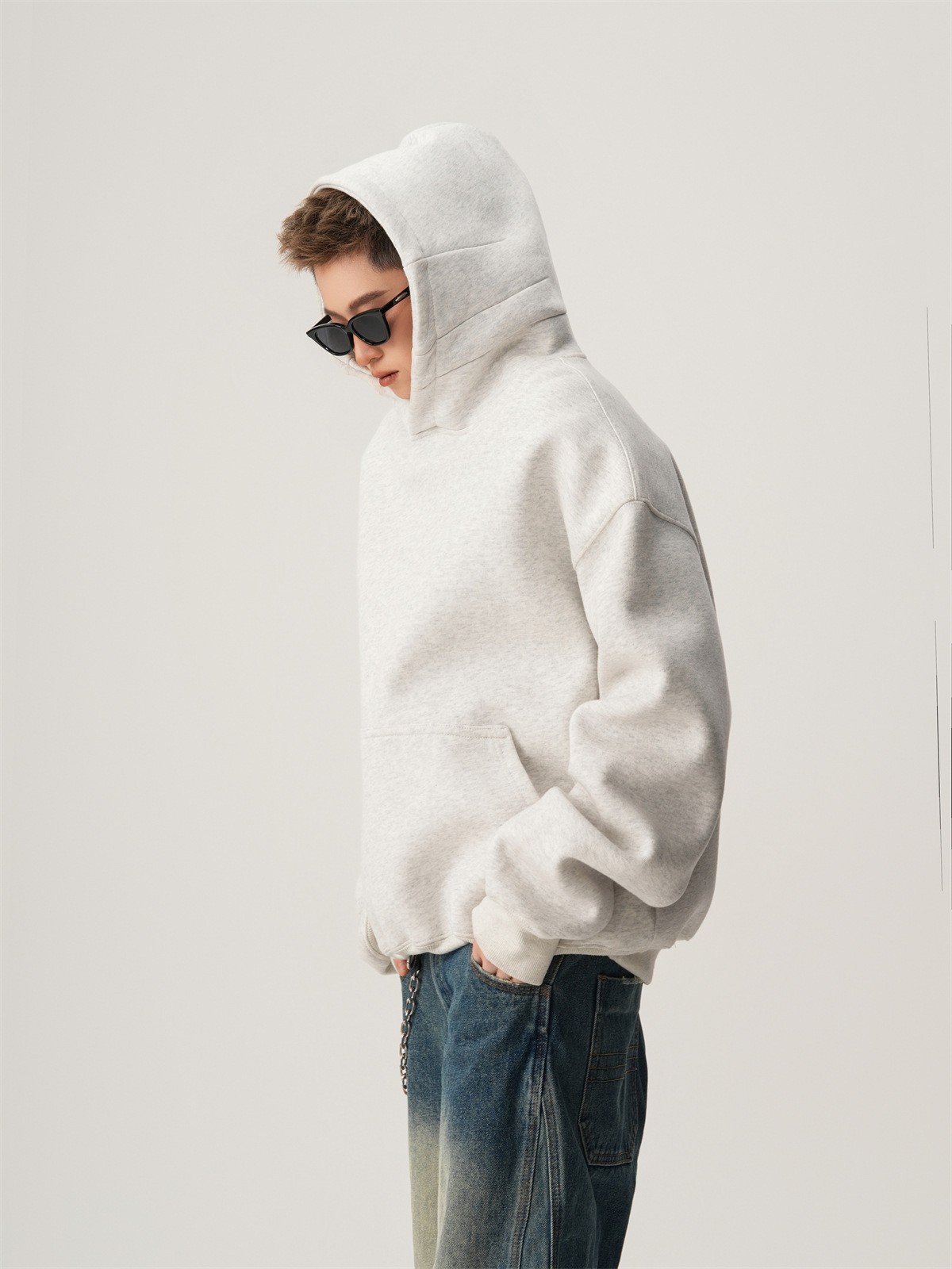 Heavyweight Boxy Hooded Fleece Pullover Sweatshirt