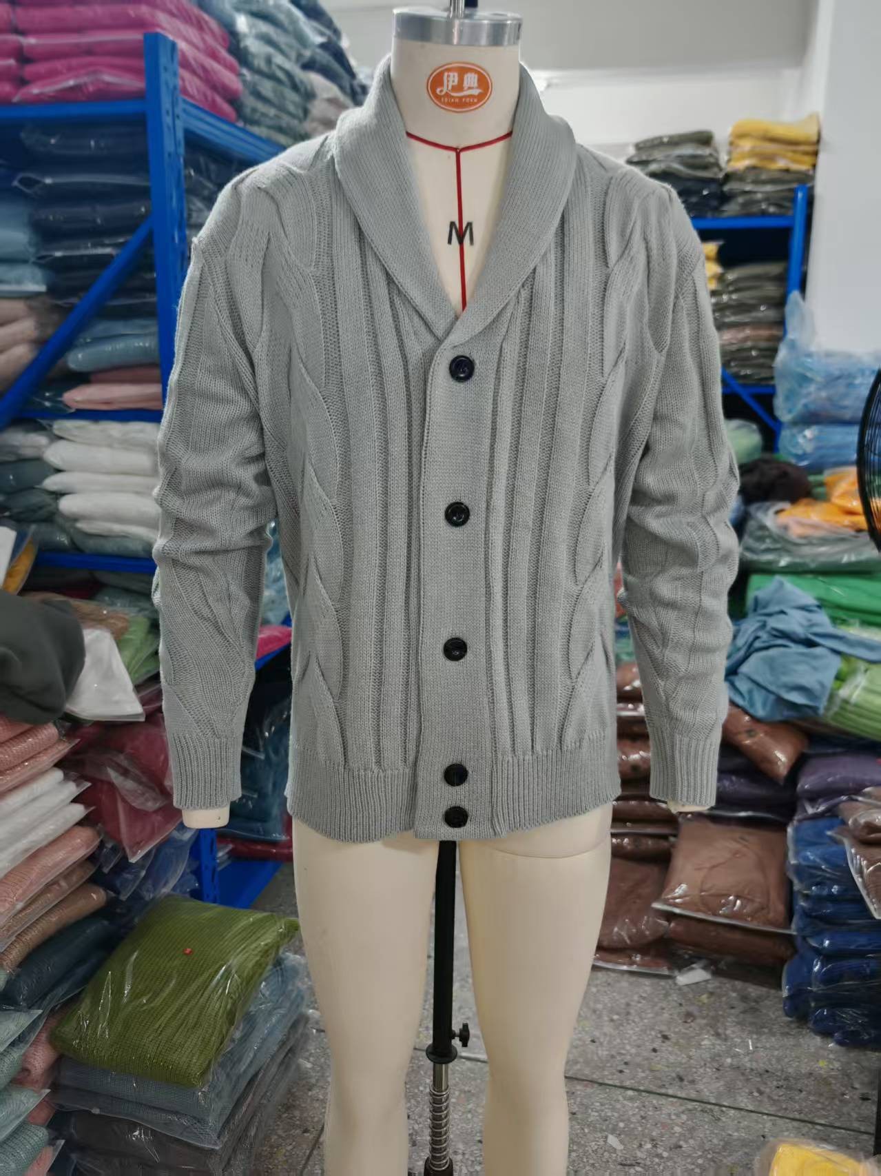 2025 Men’s Knitted Cable Cardigan with Turn-Down Collar
