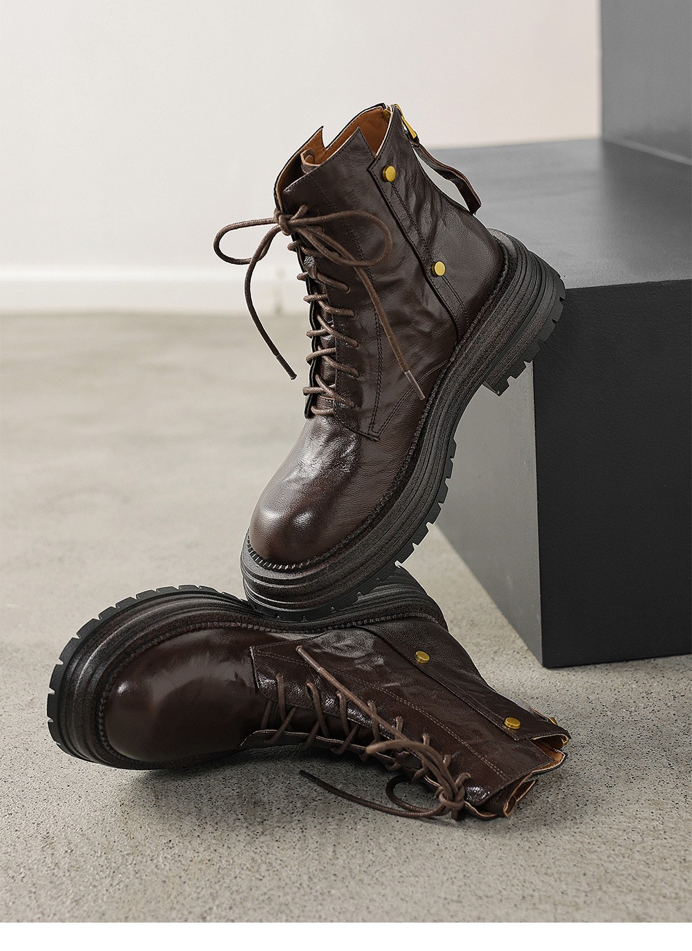 Women's Retro Leather Platform Martin Boots 2025 Women