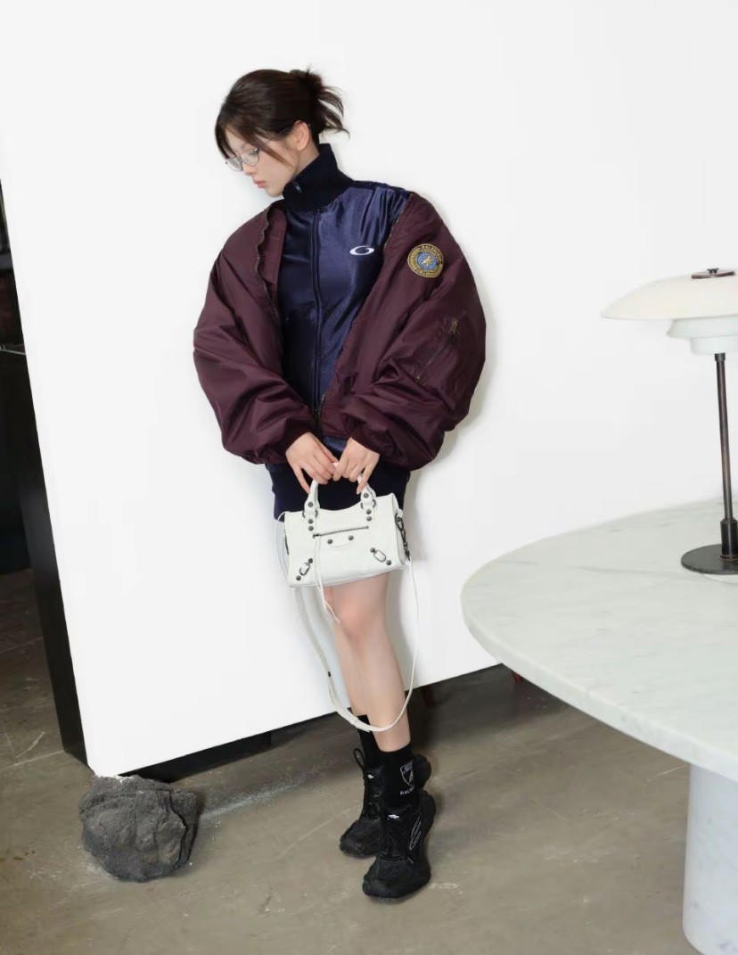 Paris Style Embroidered Pilot Jacket - Yang Chaoyue Edition Paris Style Embroidered Pilot Jacket - Yang Chaoyue Edition