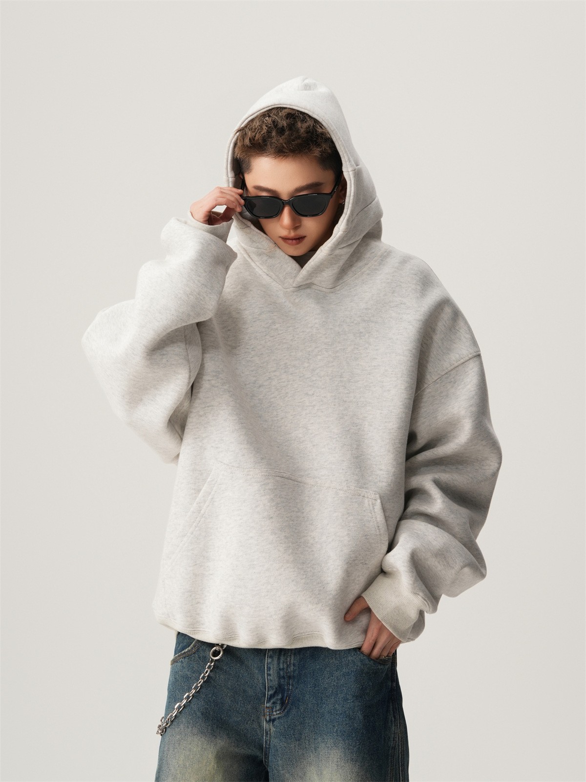Heavyweight Boxy Hooded Fleece Pullover Sweatshirt