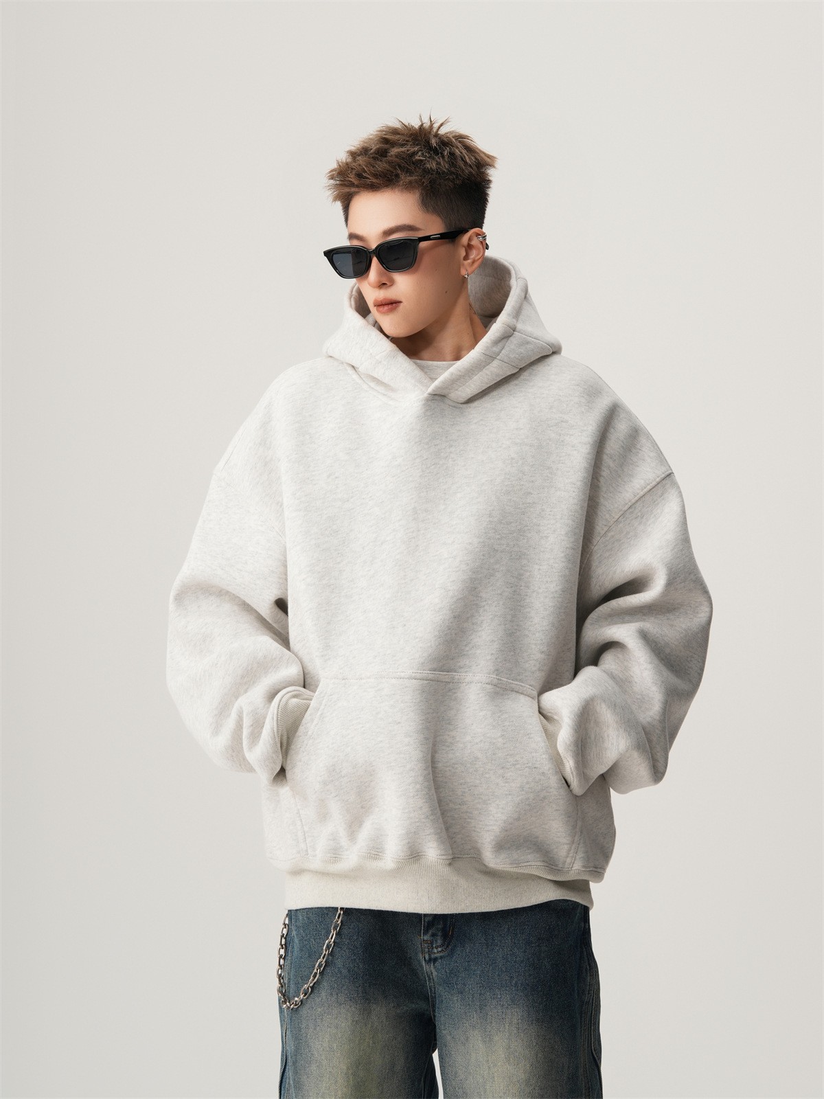 Heavyweight Boxy Hooded Fleece Pullover Sweatshirt
