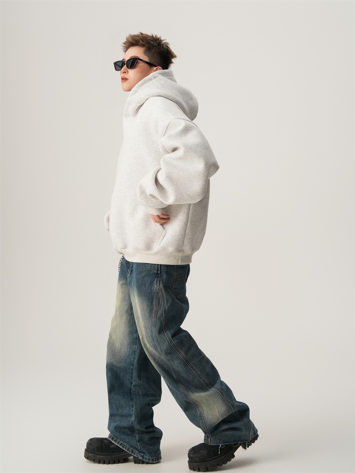 Heavyweight Boxy Hooded Fleece Pullover Sweatshirt