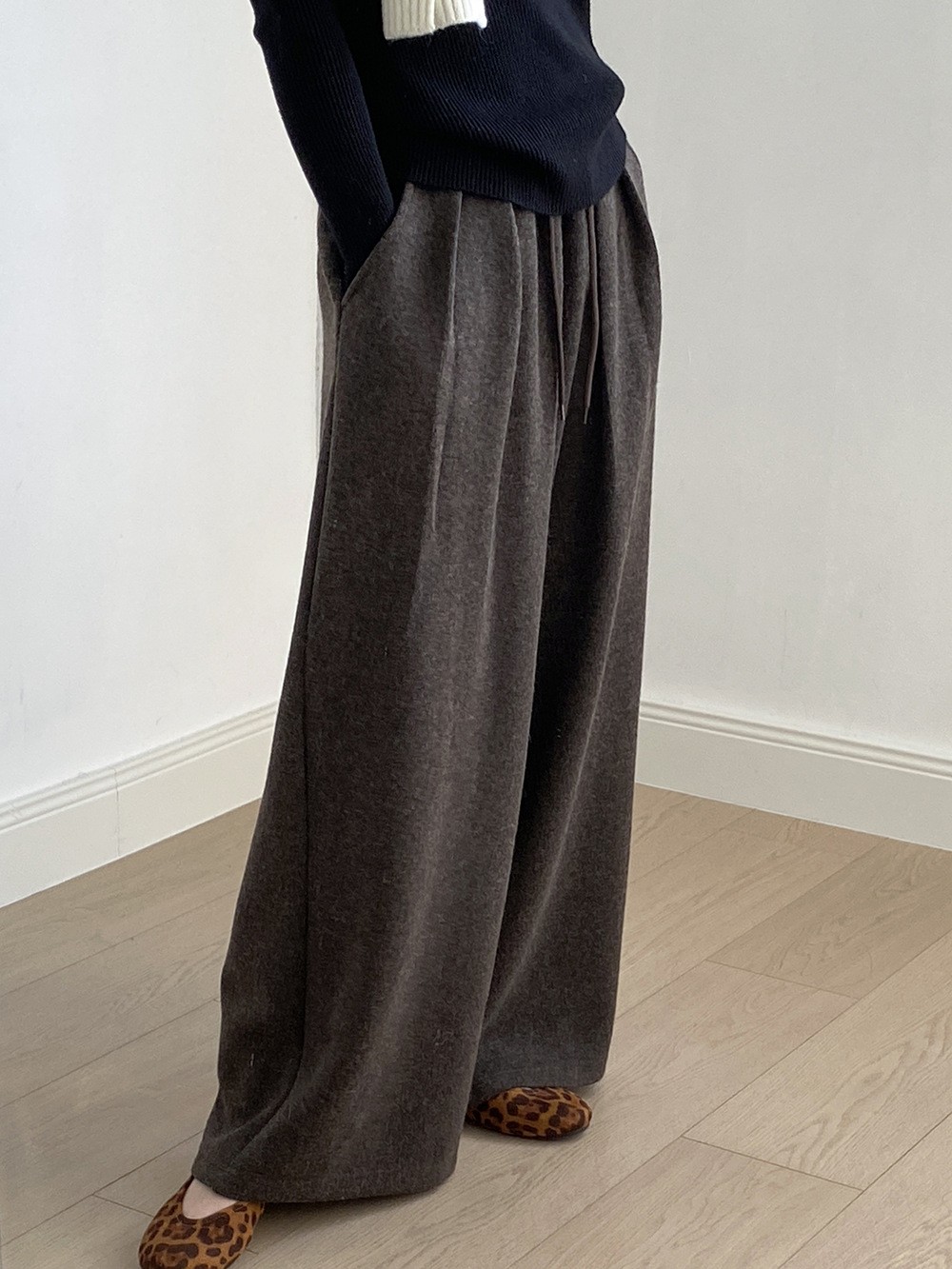 Yanshuang Casual Wide-Leg Knit Pants for Women Yanshuang Casual Wide-Leg Knit Pants for Women