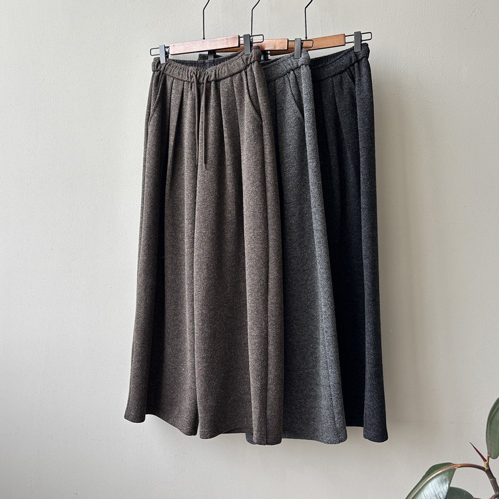 Yanshuang Casual Wide-Leg Knit Pants for Women Yanshuang Casual Wide-Leg Knit Pants for Women