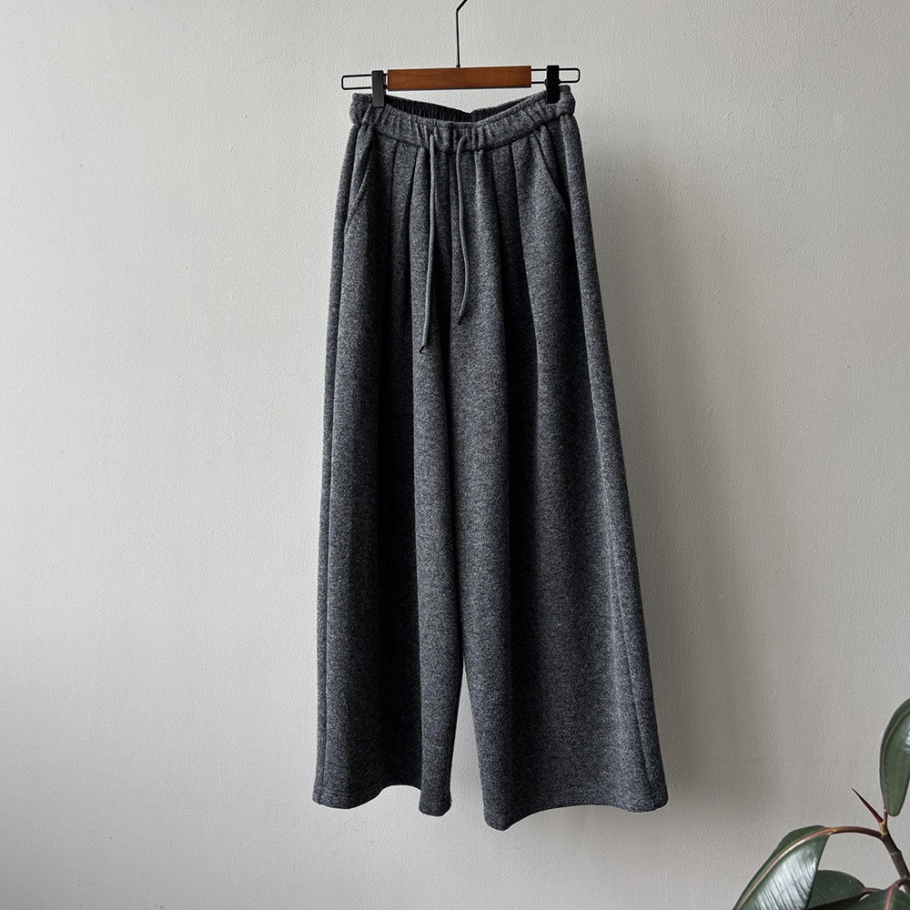 Yanshuang Casual Wide-Leg Knit Pants for Women Yanshuang Casual Wide-Leg Knit Pants for Women