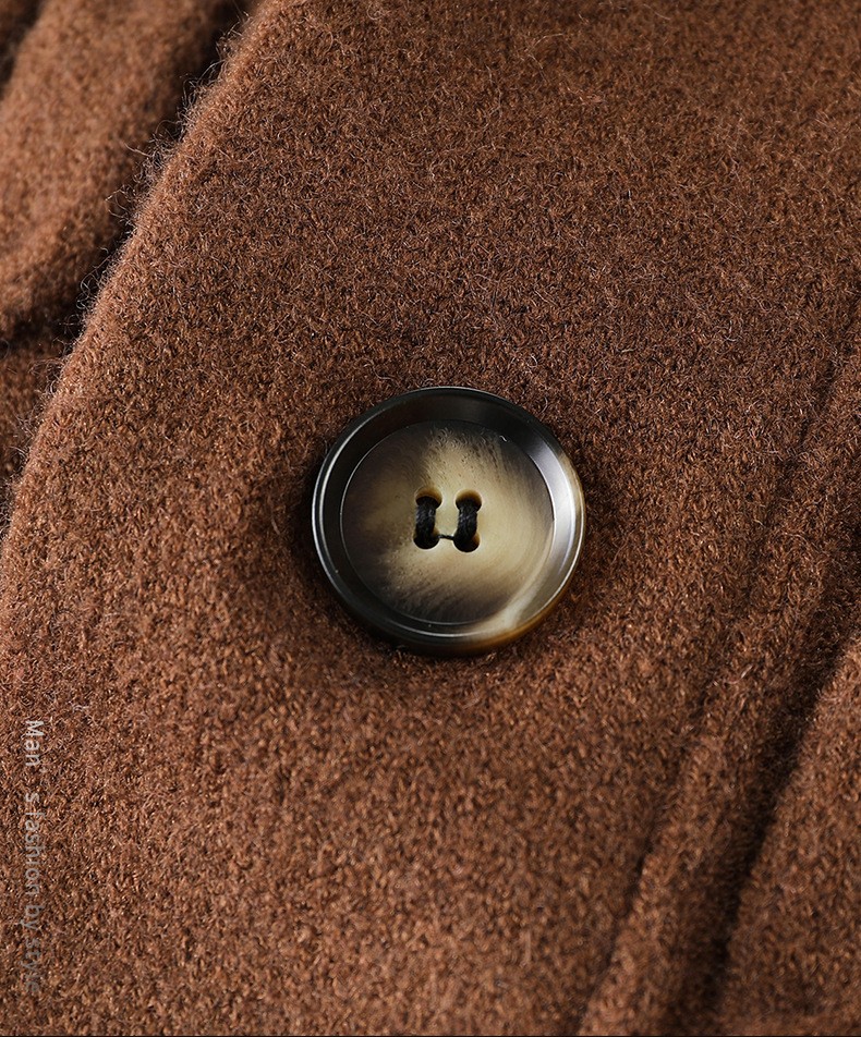 2024 Men’s Thick Wool Knit Cardigan with Embroidery