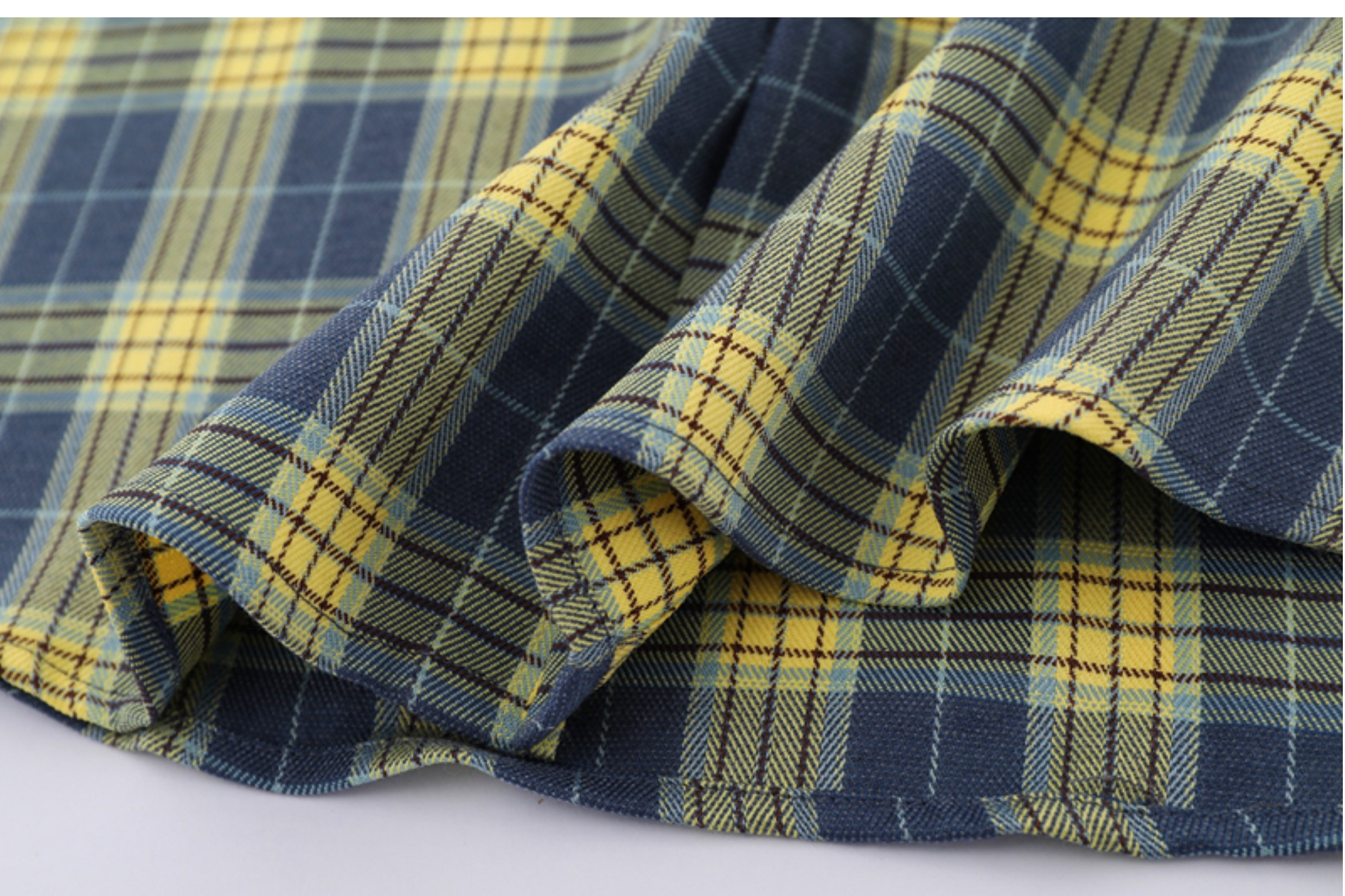 Vintage Floral Striped Cotton Blend Shirt with Tie