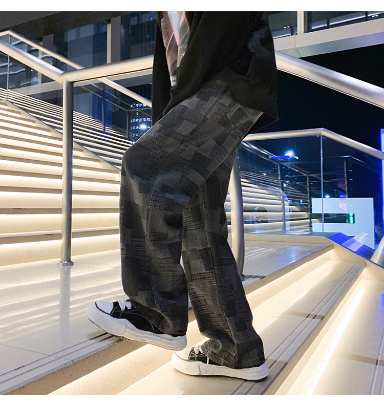 Loose Straight-Leg Denim Jeans for Men