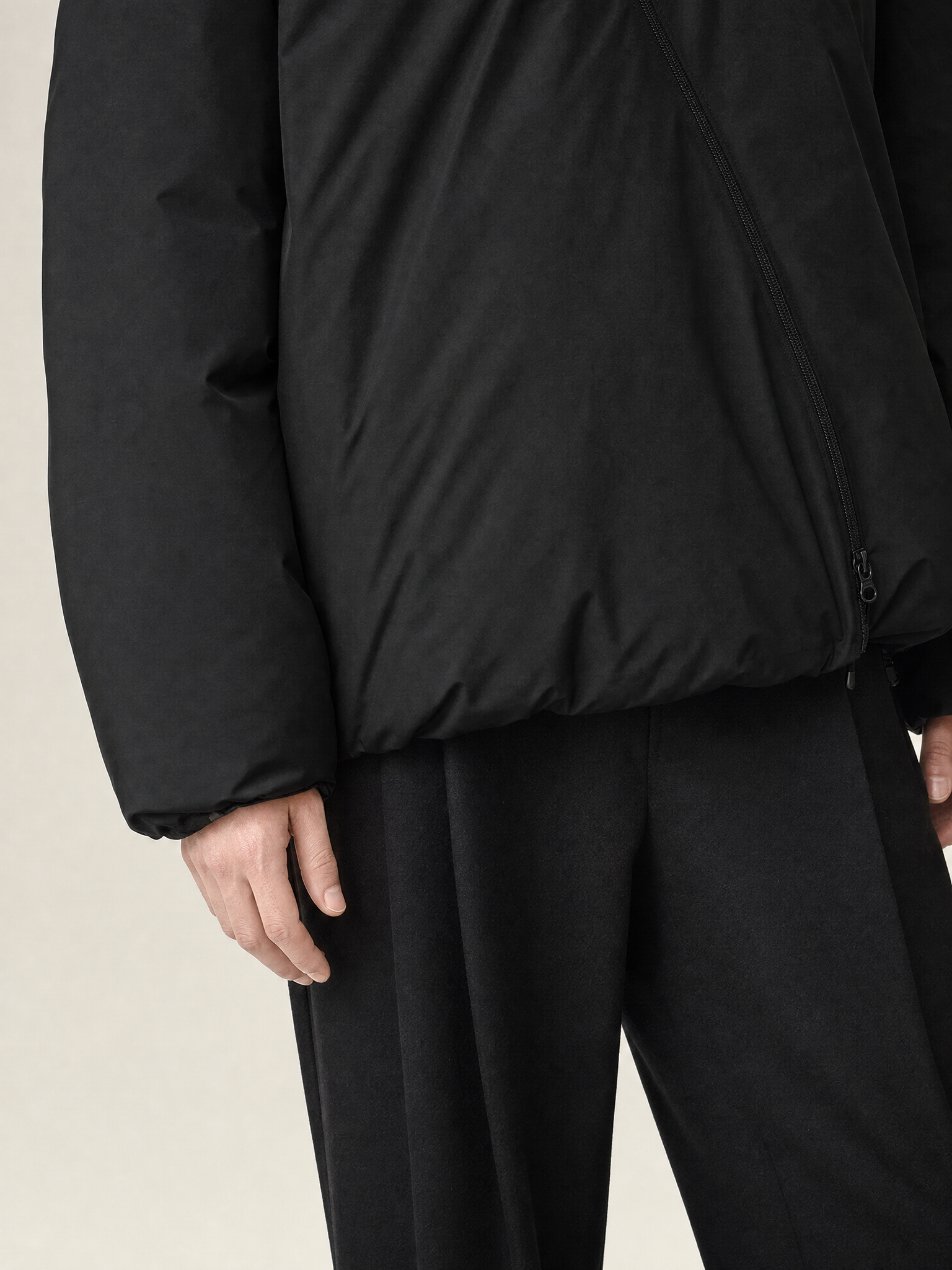 MADEEXTREME Streetwear Black White Duck Down Jacket MADEEXTREME Streetwear Black White Duck Down Jacket detail