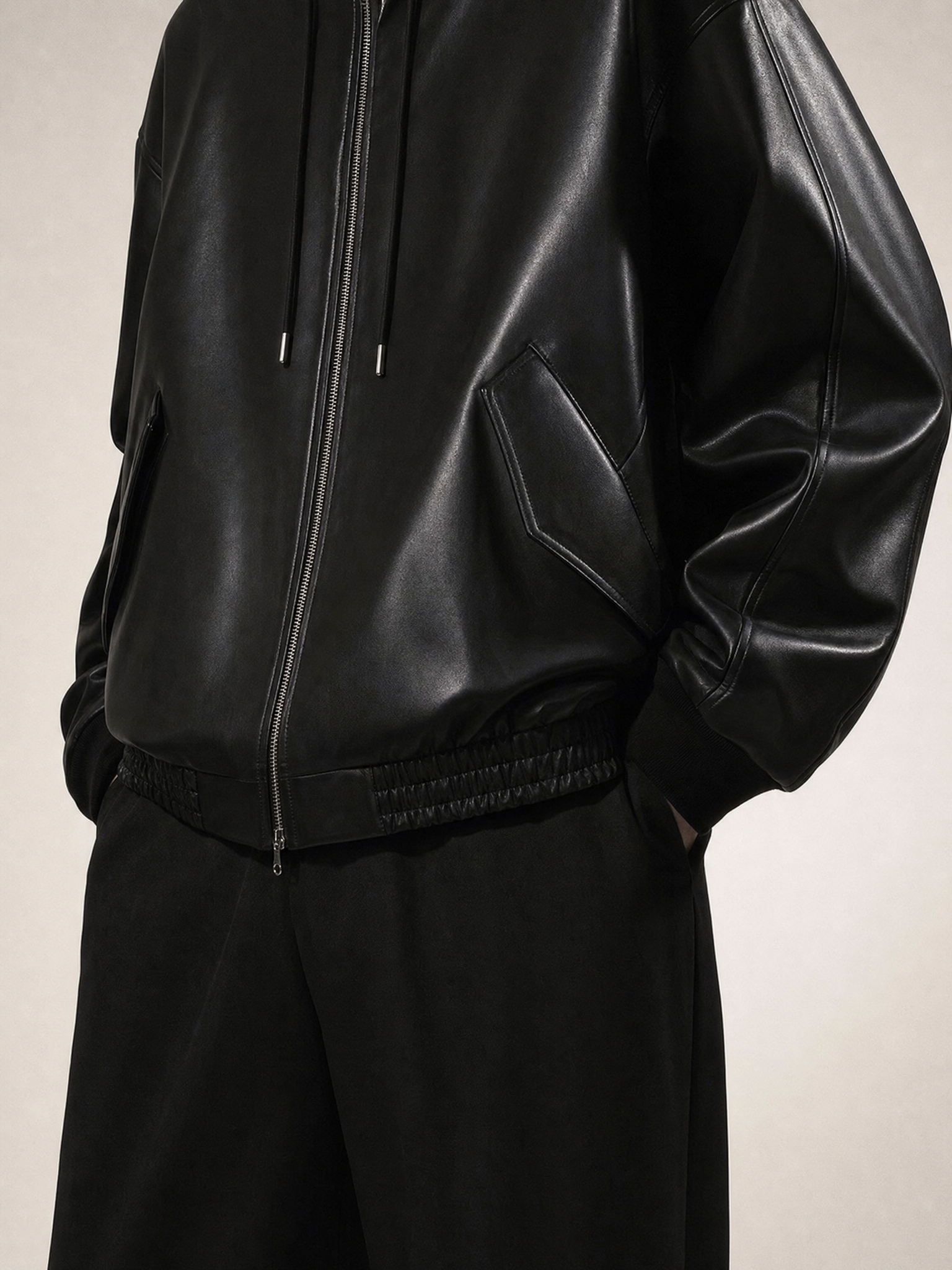 MYQ Men’s PU Leather Hooded Jacket 2024 Spring MYQ Men’s PU Leather Hooded Jacket 2024 Spring detail