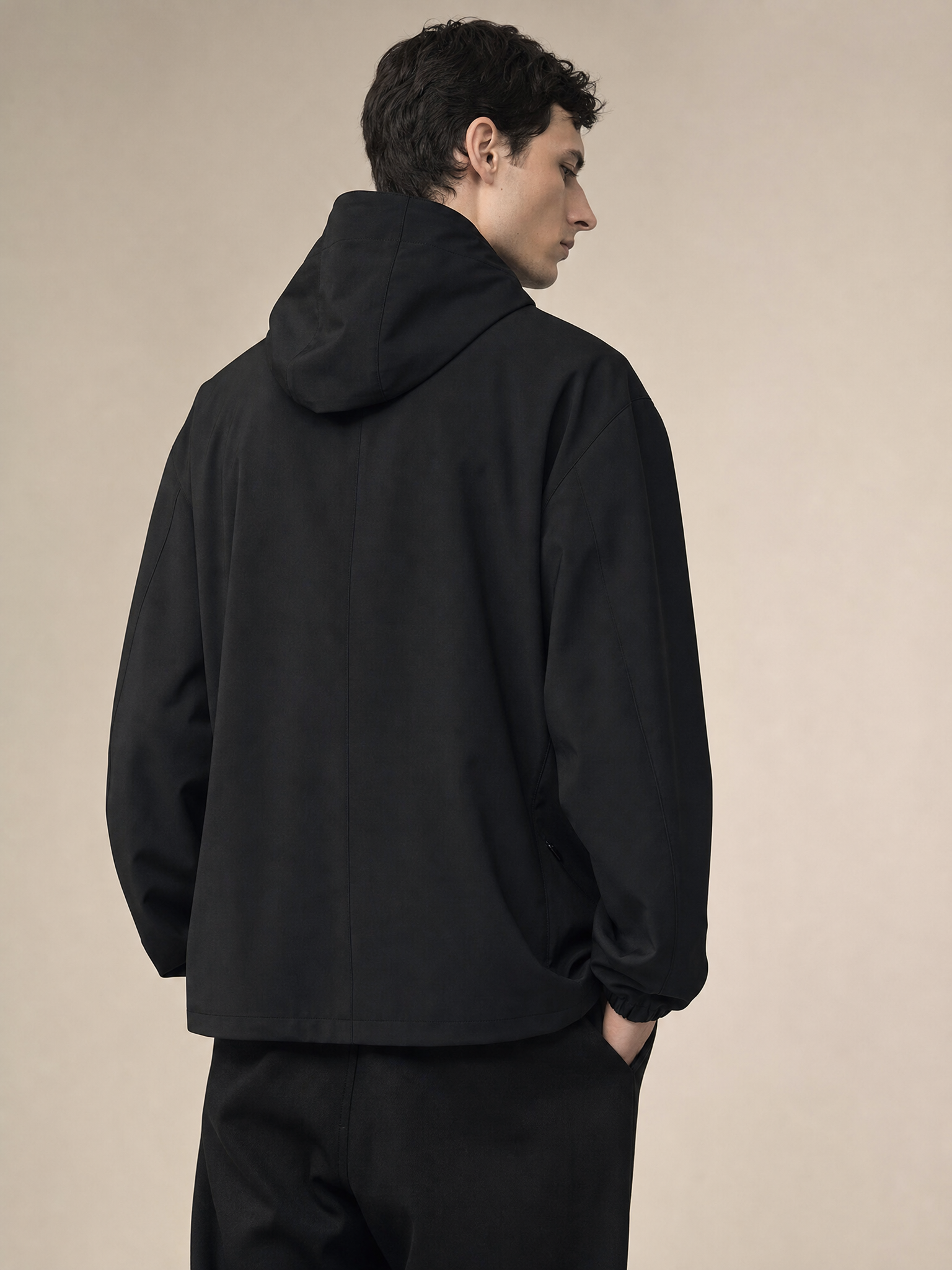 Lightweight Waterproof Men's Outdoor Jacket with Hood Lightweight Waterproof Men