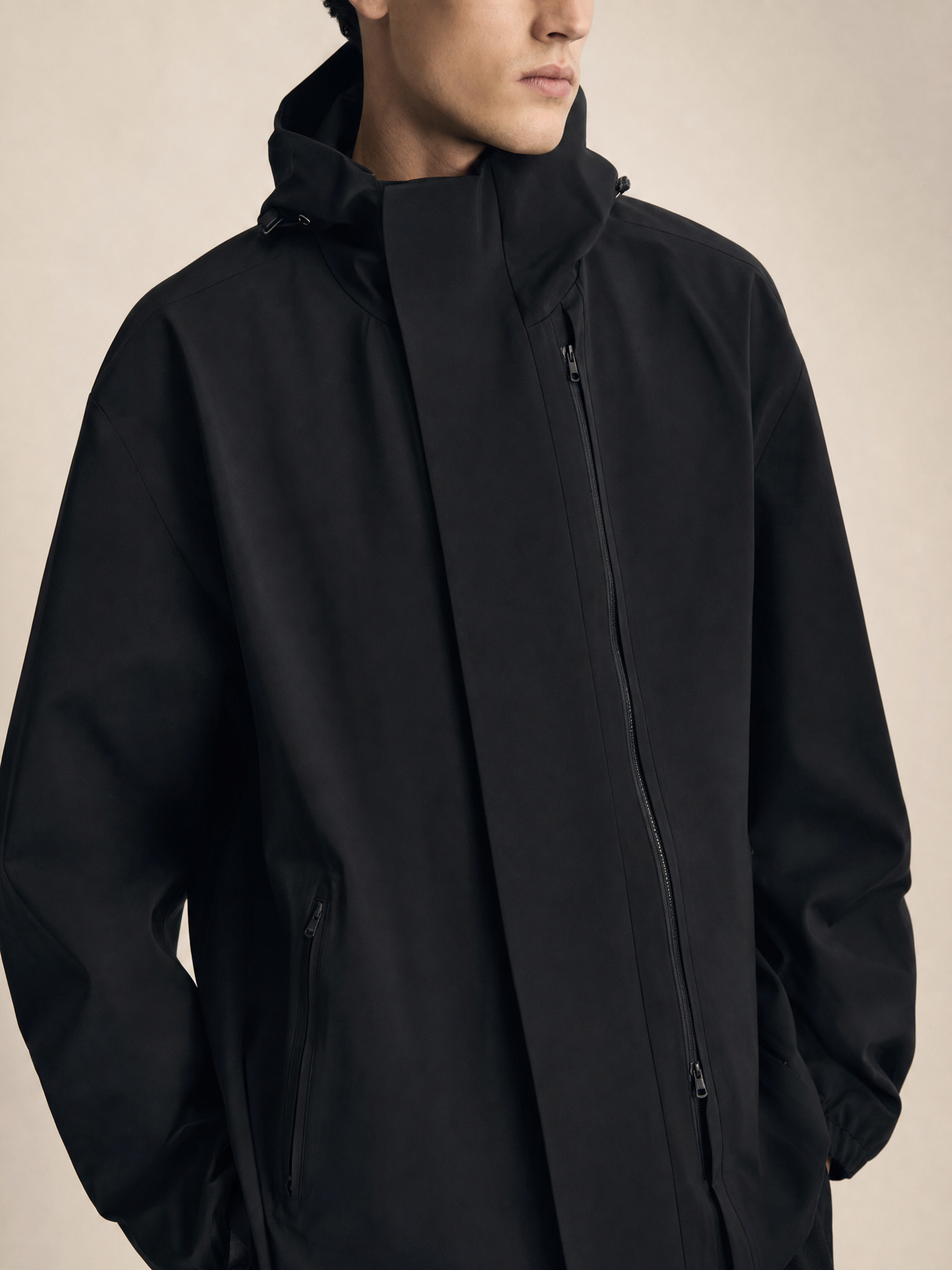 Lightweight Waterproof Men's Outdoor Jacket with Hood Lightweight Waterproof Men